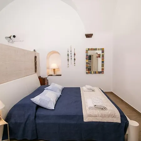 Apartment Casa Itaca - Apartments With Private Jacuzzi And Sea View In Finikia, Oia *